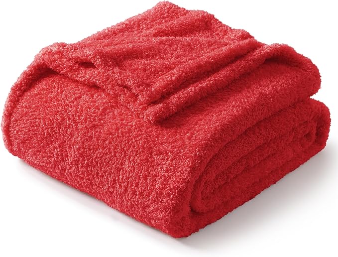 Exclusivo Mezcla Fleece Twin Size Blanket for Couch and Bed, 60" x 80" | Super Soft and Cozy Fluffy Blanket for Women, Lightweight and Fuzzy Blanket for Teens Back to School, All Season, Red