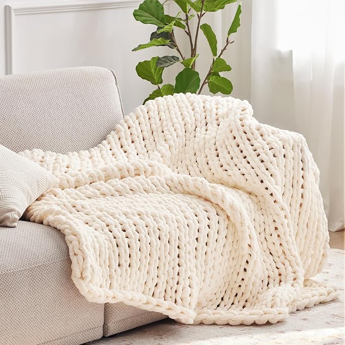 Negwoo Chunky Knit Throw Blanket, Knitted Throw Chenille Yarn, 60"*80" | Soft Thick Cable Knitted Blankets, Handmade Big Thick Blanket, Machine Washable Cute Comfy Blanket for Home Decor,Cream White