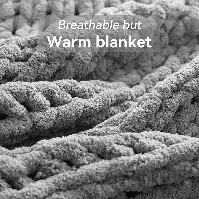 Negwoo Chunky Knit Throw Blanket, Knitted Throw Chenille Yarn, 40"*50" | Soft Thick Cable Knitted Blankets, Handmade Big Thick Blanket, Machine Washable Cute Comfy Blanket for Home Decor, Light grey