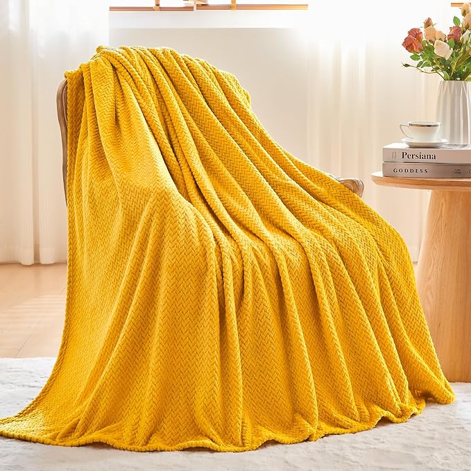 NEWCOSPLAY Fleece Leaves Pattern King Blanket, Mustard Yellow, 90"x110" | Super Soft Throw Blanket, Lightweight Cozy Bed Sofa Blanket, Premium Silky Flannel Fleece, Travel Blanket for All Season Use