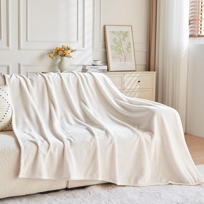 NEWCOSPLAY Fleece Leaves Pattern King Blanket, Ivory, 90"x110" | Super Soft Throw Blanket, Lightweight Cozy Bed Sofa Blanket, Premium Silky Flannel Fleece, Travel Blanket for All Season Use
