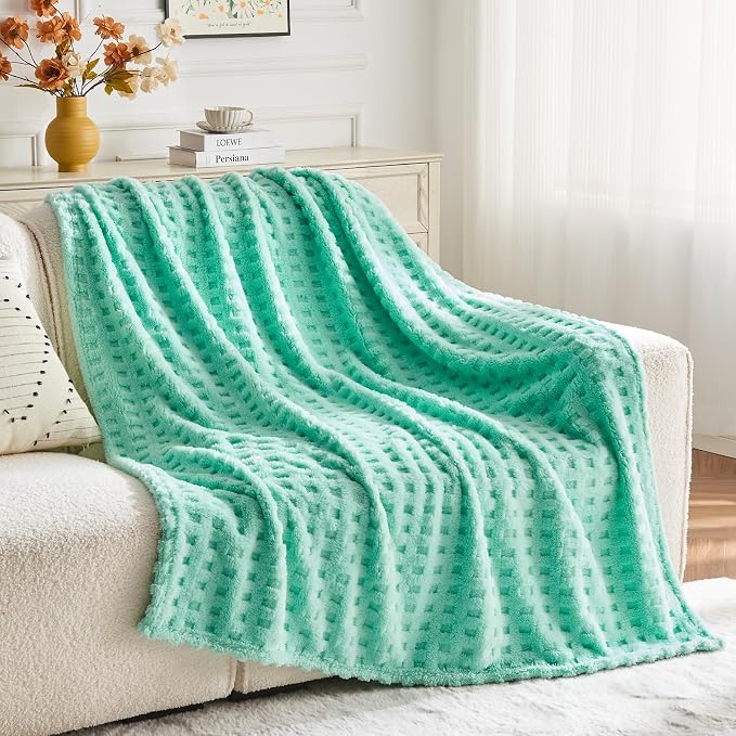 NEWCOSPLAY 3D Waffle Checkered Flannel Queen Blanket, Aqua, 90"x90" | Super Soft Cute Lightweight Decorative Premium Silky Fleece Blanket for Couch Sofa Bed, Gift for Women Men, All Season Use