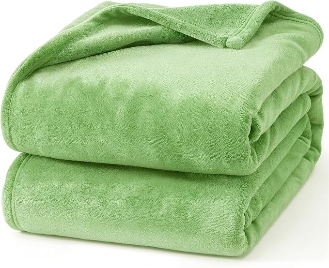 Hansleep Twin Grass Green Fleece Blanket, Soft Flannel Bed Blanket | Fuzzy Cozy Blanket 60x80 Inches, Multi-use for Bed, Sofa, Couch, Travel, Camping, All Season Warm Lightweight Cover