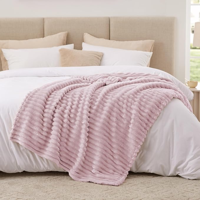EXQ Home Gentle Soft Fleece Throw Blanket – Cozy Lightweight Blanket for Couch Bed – All-Season Warm Fuzzy Flannel Blanket for Women Mom Her – Gifts for Birthday(60"x80",Purplish Pink)