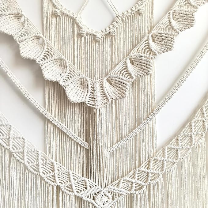 Achart Macrame Wall Hanging Large- Boho Wall Decor- large wall art- Wall Decor Living Room- Macrame Tapestry Boho Decor for Bedroom (Beige-Shells)