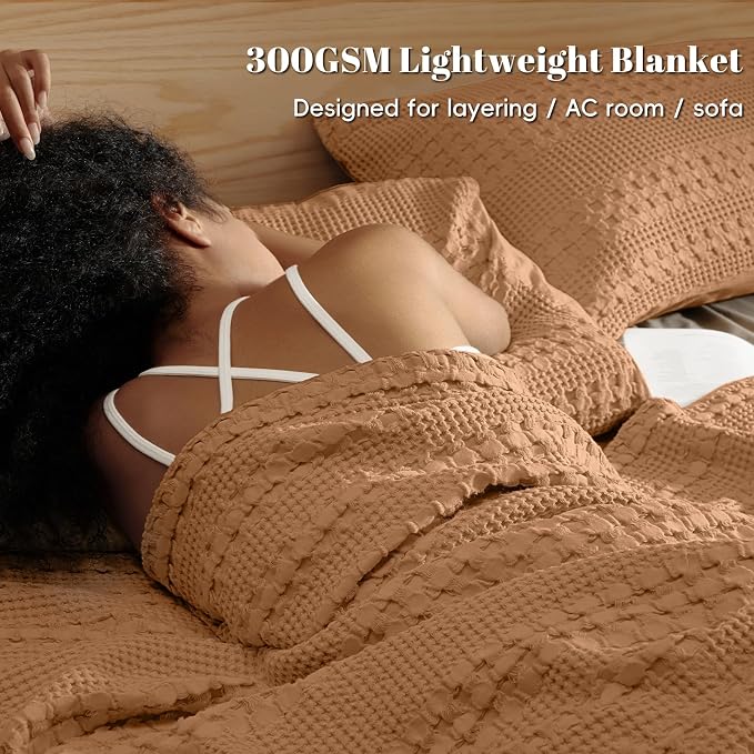 PHF 100% Cotton Waffle Weave Blanket Queen Size, Lightweight Breathable Summer Blanket for Hot Sleepers, Pre-Washed Soft Layer for Bed, Couch, Aesthetic Home Decor & Gift, 90"x90", Clay