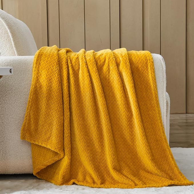 NEWCOSPLAY Fleece Leaves Pattern King Blanket, Mustard Yellow, 90"x110" | Super Soft Throw Blanket, Lightweight Cozy Bed Sofa Blanket, Premium Silky Flannel Fleece, Travel Blanket for All Season Use