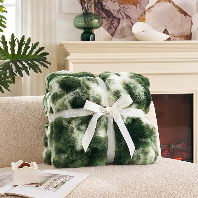 Cozy Bliss Faux Fur Throw for Couch, Fuzzy Soft Plush Thick Bubble Blanket for Sofa Bedroom Living Room, 50x60 Inches Tie-dye Olive Green