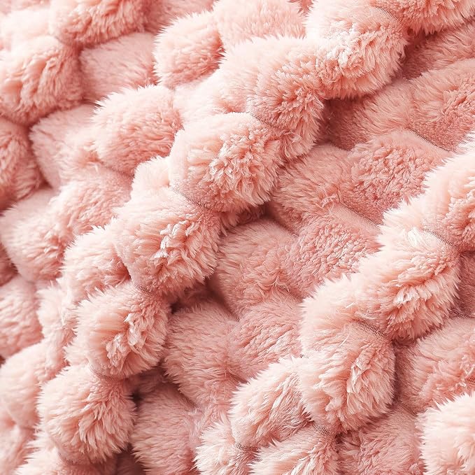 Whale Flotilla Soft Fleece King Size Bed Blanket Luxury 3D Jacquard, Pink | Lightweight Breathable Coverlet Bedspread for All Seasons, Super Cozy Plush Fluffy Fuzzy Decorative Blanket for Bed, 90"x104"