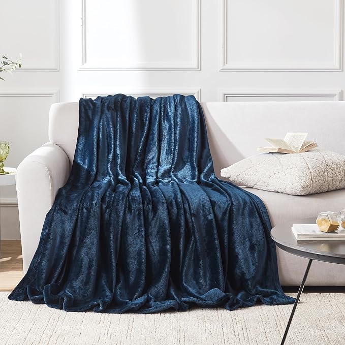 Hansleep Twin Navy Blue Fleece Blanket, Soft Flannel Bed Blanket | Fuzzy Cozy Blanket 60x80 Inches, Multi-use for Bed, Sofa, Couch, Travel, Camping, All Season Warm Lightweight Cover