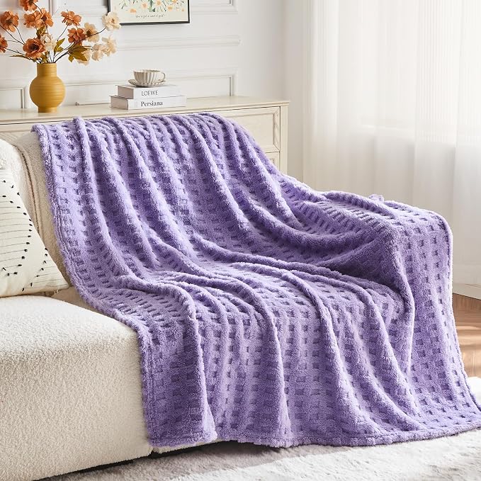 NEWCOSPLAY 3D Waffle Checkered Flannel King Blanket, Lavender, 90"x110" | Super Soft Cute Lightweight Decorative Premium Silky Fleece Blanket for Couch Sofa Bed, Gift for Women Men, All Season Use