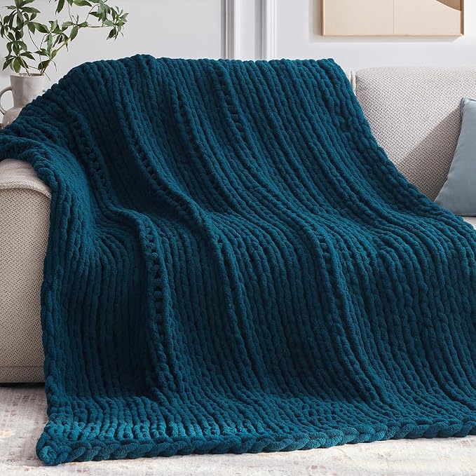 Negwoo Chunky Knit Throw Blanket, Knitted Throw Chenille Yarn, 40"*50" | Soft Thick Cable Knitted Blankets, Handmade Big Thick Blanket,Machine Washable Cute Comfy Blanket for Home Decor,Peacock blue
