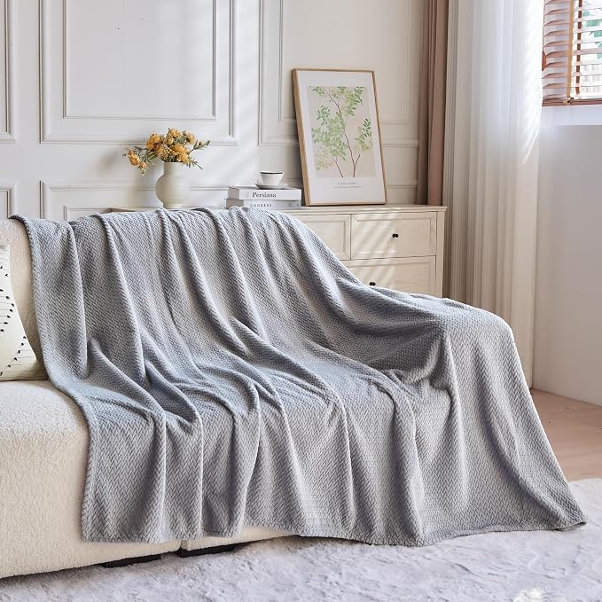 NEWCOSPLAY Fleece Leaves Pattern Queen Blanket, Grey, 90"x90" | Super Soft Throw Blanket, Lightweight Cozy Bed Sofa Blanket, Premium Silky Flannel Fleece, Travel Blanket for All Season Use
