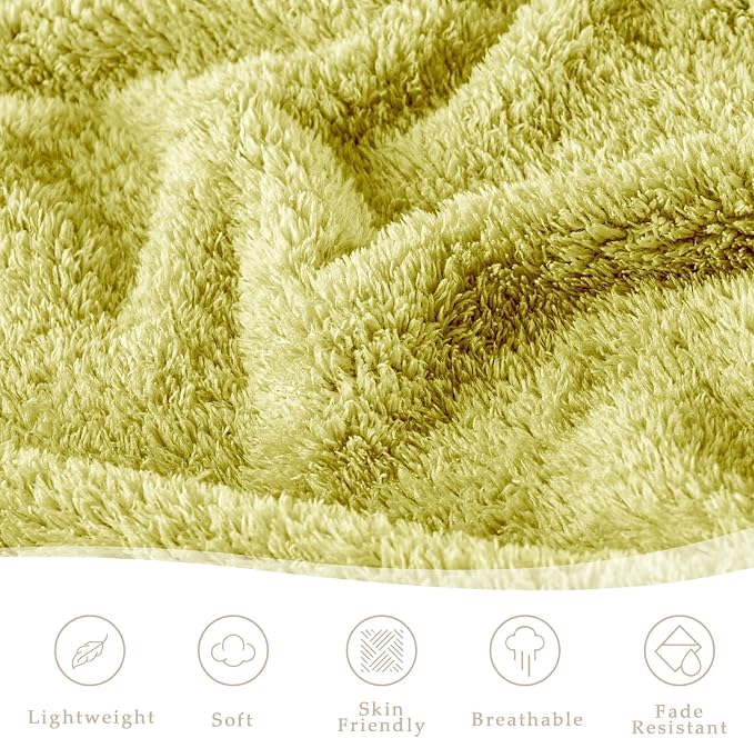 Exclusivo Mezcla Fleece Bed Blankets King Size for Bed, 90" x 104" | Super Soft and Cozy Fluffy Blanket for Women, Lightweight and Fuzzy Large Blanket for Bedroom , All Season, Light Green