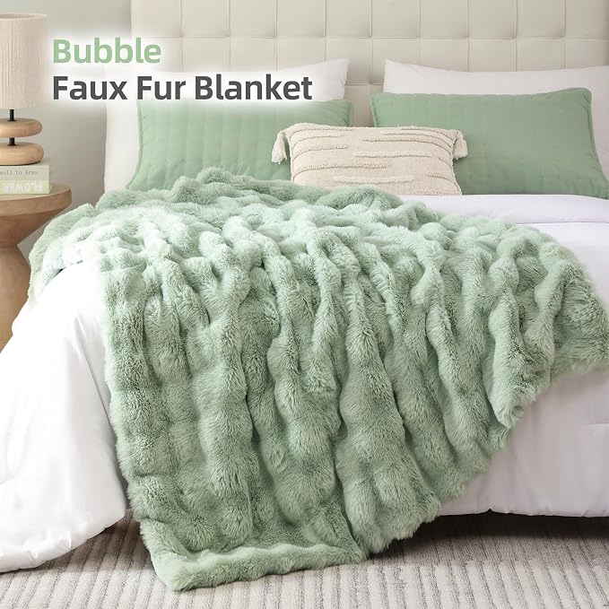 Faux Rabbit Fur Throw for Couch - Sage Green Bubble Blanket 50"x60" | Fluffy Plush Fuzzy Throw for Sofa & Bed, Super Soft Cozy Comfrt Blanket, Luxury Aesthetic Sage Green Decor Gift for Women