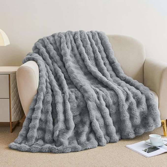 Faux Rabbit Fur Throw Blanket for Couch Gifts for Women, 60"x80" Gray | Cozy Reversible Fluffy Throw, Luxury Plush Thick Bubble Blanket, Mothers Gifts for Women, Soft Warm for Bed, Home Decor