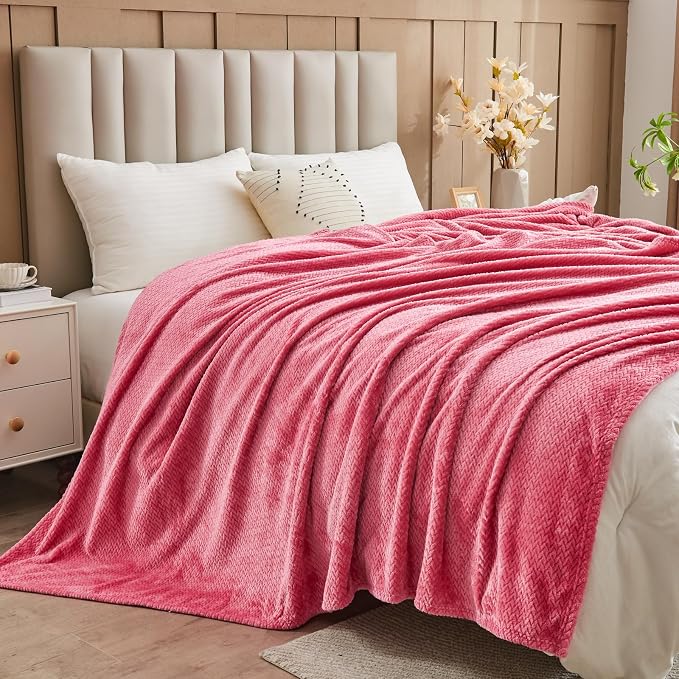 NEWCOSPLAY Fleece Leaves Pattern Twin Blanket, Coral Pink, 60"x80" | Super Soft Throw Blanket, Lightweight Cozy Bed Sofa Blanket, Premium Silky Flannel Fleece, Travel Blanket for All Season Use