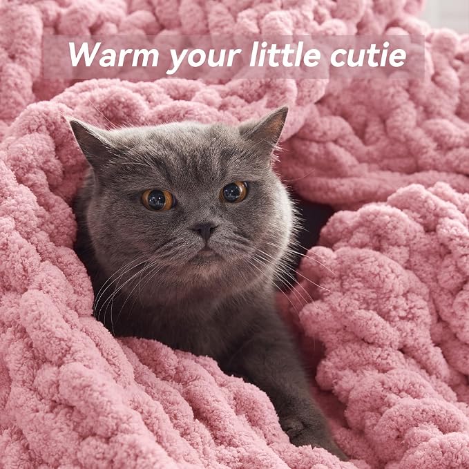 Negwoo Chunky Knit Throw Blanket, Knitted Throw Chenille Yarn, 80"*90" | Soft Thick Cable Knitted Blankets, Handmade Big Thick Blanket, Machine Washable Cute Comfy Blanket for Home Decor, Light pink