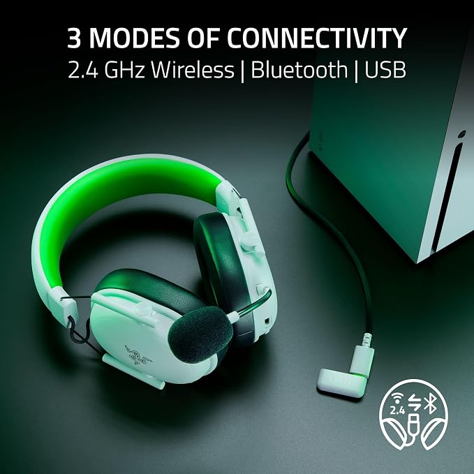 Razer BlackShark V3 X HyperSpeed Wireless Xbox Gaming Headset, White | 50mm Drivers, Cardioid Mic, 2.4 GHz, Bluetooth, Works with PC, Mac, PS5, Nintendo Switch, Smartphone, 70 Hr Battery