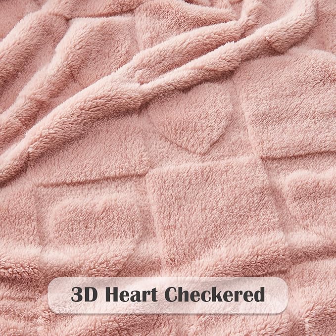 NEWCOSPLAY 3D Heart Checkered Flannel Twin Blanket, Pink Love, 60"x80" | Super Soft Cute Lightweight Decorative Premium Silky Fleece Blanket for Couch Sofa Bed, Gift for Women Men, All Season Use