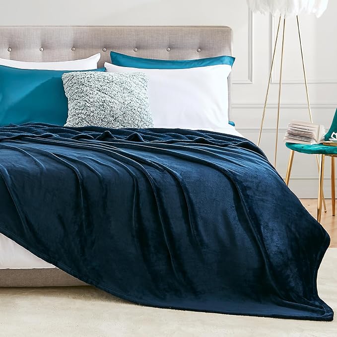 Hansleep Twin Navy Blue Fleece Blanket, Soft Flannel Bed Blanket | Fuzzy Cozy Blanket 60x80 Inches, Multi-use for Bed, Sofa, Couch, Travel, Camping, All Season Warm Lightweight Cover