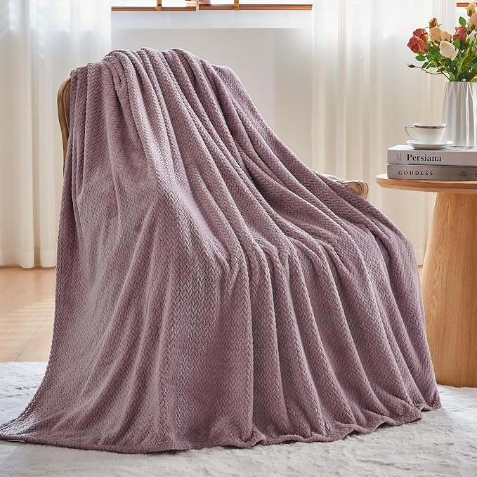 NEWCOSPLAY Fleece Leaves Pattern Twin Blanket, Light Purple, 60"x80" | Super Soft Throw Blanket, Lightweight Cozy Bed Sofa Blanket, Premium Silky Flannel Fleece, Travel Blanket for All Season Use