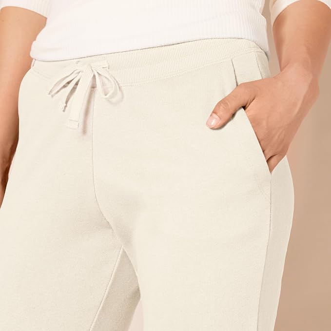 Amazon Essentials Women's Fleece Jogger Sweatpant (Available in Plus Size)