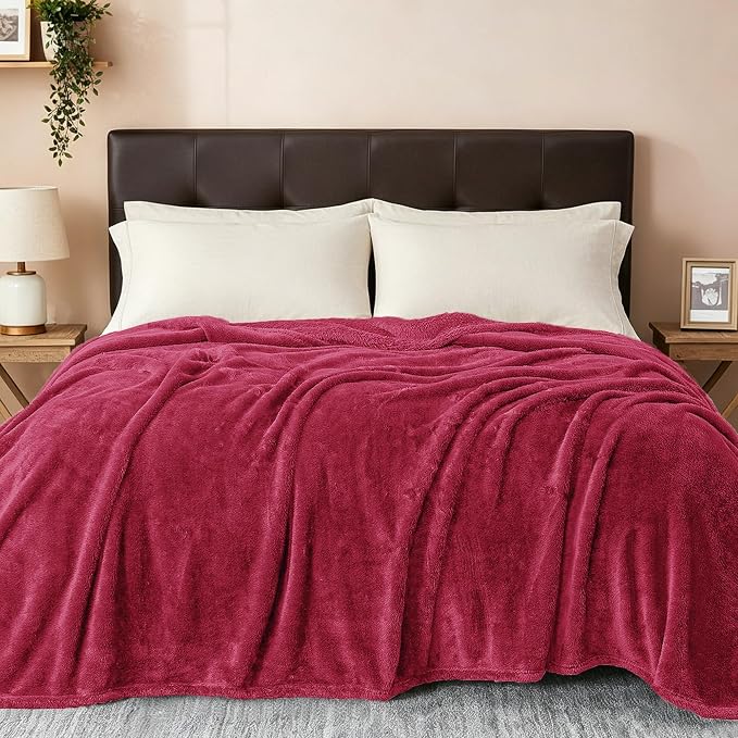 Exclusivo Mezcla Fuzzy Plush Fleece Bed Blanket King Size, Deep Red | 104x90 Inches, Super Soft and Cozy Bed Blanket, Fluffy Decorative Bedding for Livingroom, Bedroom, All Season