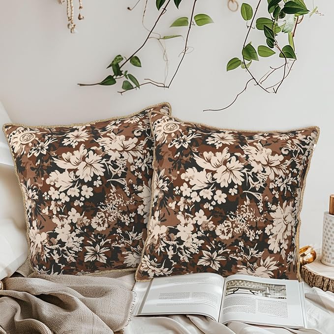 Vintage Brown Cream Floral Velvet Pillow Covers 16x16 Inch Tapestry Neutral Flowers Throw Pillows for Couch Cushion Covers Pillowcase Boho Farmhouse Pillow Cases for Sofa Bed Bedroom