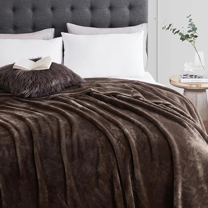 Hansleep Full Brown Fleece Blanket, Soft Flannel Bed Blanket | Fuzzy Cozy Blanket 84x90 Inches, Multi-use for Bed, Sofa, Couch, Travel, Camping, All Season Warm Lightweight Cover