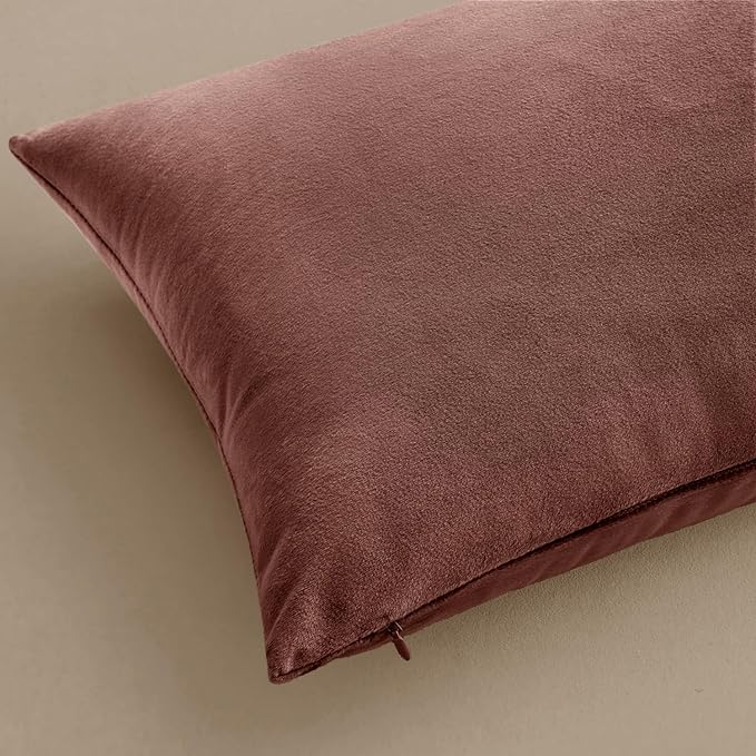 MIULEE Velvet Throw Pillow Covers 18x18 Inch Pack of 2 Jam | Soft Solid Decorative Pillow Covers, Modern Luxury Home Decor, for Couch Chair Sofa Bedroom Livingroom