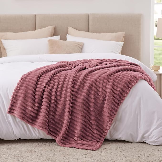 EXQ Home Gentle Soft Fleece Throw Blanket – Cozy Lightweight Blanket for Couch Bed – All-Season Warm Fuzzy Flannel Blanket for Women Mom Her – Gifts for Birthday(50"x60",Dusty Pink)