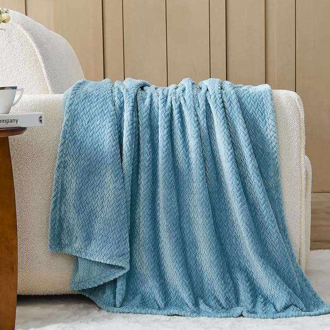 NEWCOSPLAY Fleece Leaves Pattern Queen Blanket, Light Blue, 90"x90" | Super Soft Throw Blanket, Lightweight Cozy Bed Sofa Blanket, Premium Silky Flannel Fleece, Travel Blanket for All Season Use