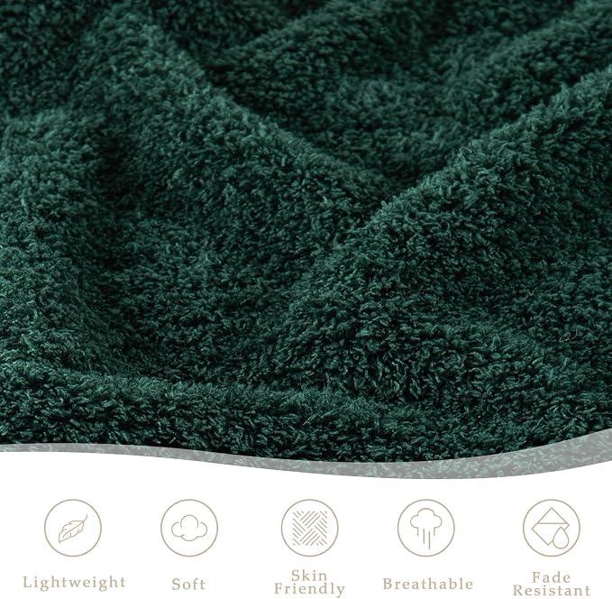Exclusivo Mezcla Fleece Bed Blankets Queen Size for Bed, 90" x 90" | Super Soft and Cozy Fluffy Blanket for Women, Lightweight and Fuzzy Bedding for Bedroom , All Season, Forest Green