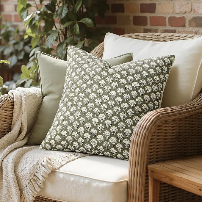 MIULEE Floral Print Decorative Pillow Covers 20x20, Sage Green | Vintage Boho Farmhouse Modern Home Decor, Set of 2, Block Print Cushion Covers for Couch Sofa Bed Living Room