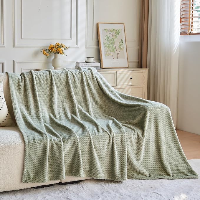NEWCOSPLAY Fleece Leaves Pattern Throw Blanket, Sage Green, 50"x60" | Super Soft Throw Blanket, Lightweight Cozy Bed Sofa Blanket, Premium Silky Flannel Fleece, Travel Blanket for All Season Use