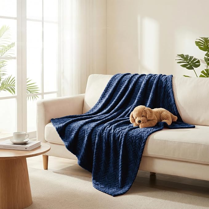 Exclusivo Mezcla Soft Fleece Blanket King Size, Cozy Lightweight Blankets with Decorative Wave Textured Suitable for All Season Use, Navy Blue, 90x104 Inches | 90"x104" Breathable Lightweight Flannel Blanket for Summer, Plush Cozy Jacquard Wave for Hom...