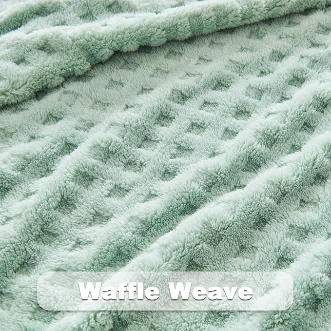 NEWCOSPLAY 3D Waffle Checkered Flannel Queen Blanket, New Sage, 90"x90" | Super Soft Cute Lightweight Decorative Premium Silky Fleece Blanket for Couch Sofa Bed, Gift for Women Men, All Season Use