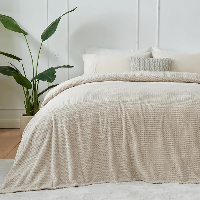 NEWCOSPLAY Fleece Leaves Pattern Twin Blanket, Linen, 60"x80" | Super Soft Throw Blanket, Lightweight Cozy Bed Sofa Blanket, Premium Silky Flannel Fleece, Travel Blanket for All Season Use