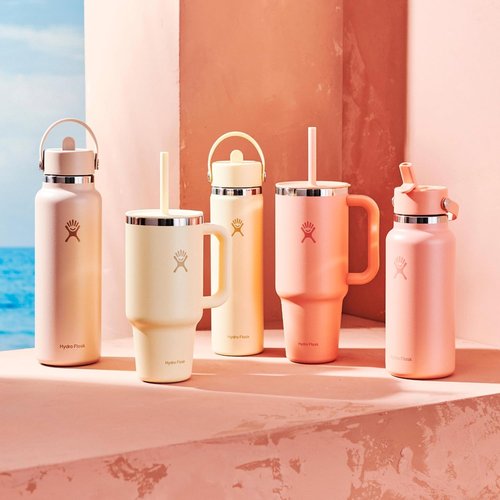 Hydro Flask Travel Tumbler - Insulated Stainless Steel with Handle & Straw | 40 Oz Sunglow