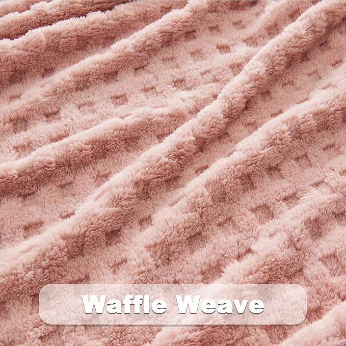 NEWCOSPLAY 3D Waffle Checkered Flannel King Blanket, Pink, 90"x110" | Super Soft Cute Lightweight Decorative Premium Silky Fleece Blanket for Couch Sofa Bed, Gift for Women Men, All Season Use