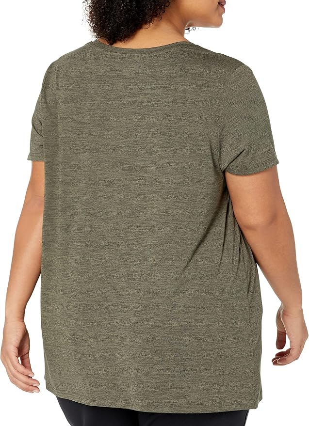 Amazon Essentials Women's Active Quick Dry Tech Stretch Short-Sleeve V-Neck T-Shirt (Available in Plus Size), Pack of 2
