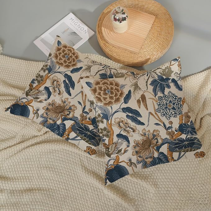 Grwon Navy Blue Pillow Covers 18x18 Inch Set of 2 Vintage Blue Floral Throw Pillows Chinoiserie Flower Decorative Pillow Case Outdoor Linen Farmhouse Cushion Cover for Couch Sofa Decorations