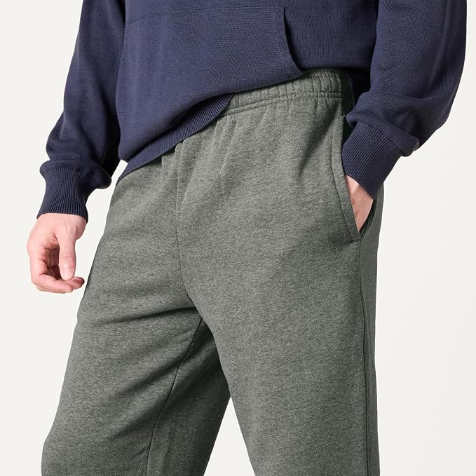 Amazon Essentials Men's Relaxed Straight Leg Fleece Open Bottom Sweatpant (Available in Big & Tall)