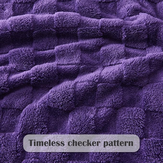 NEWCOSPLAY 3D Checkered Flannel Twin Blanket, Purple Checkered, 60"x80" | Super Soft Cute Lightweight Decorative Premium Silky Fleece Blanket for Couch Sofa Bed, Gift for Women Men, All Season Use