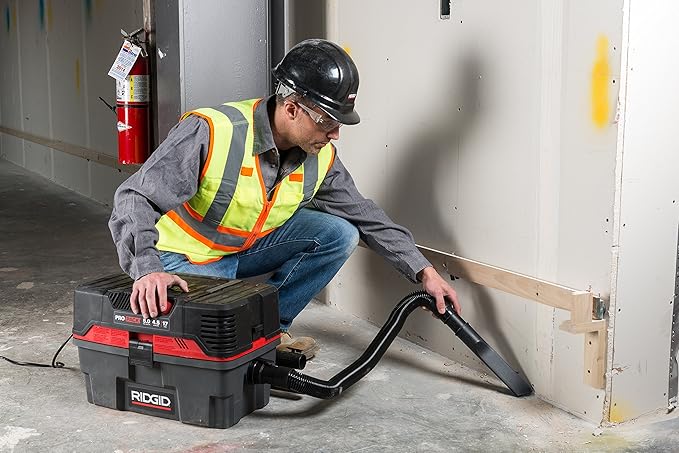 RIDGID 50318 4500RV ProPack 4.5-Gal. Portable Wet Dry Shop Vacuum with Toolbox Design, 5.0 Peak HP Motor, Expandable Pro Hose, and Blower Port, Red