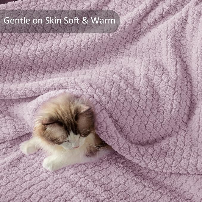 Exclusivo Mezcla Soft Fleece King Size Blanket for Bed, Lilac Purple | Jacquard Lightweight Cozy Bed Blanket, Breathable Decorative Fuzzy Textured All Season Use, 90x104 Inches