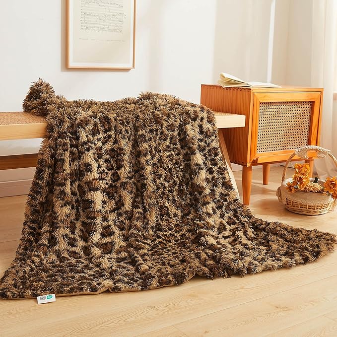 XeGe Luxury Faux Fur Leopard Print Throw, Soft 50x60 Cheetah Print Fluffy Blanket, Shaggy Plush Decorative Couch Throw, Cute Furry Fuzzy Animal Print Blanket for Sofa Bed, Brown