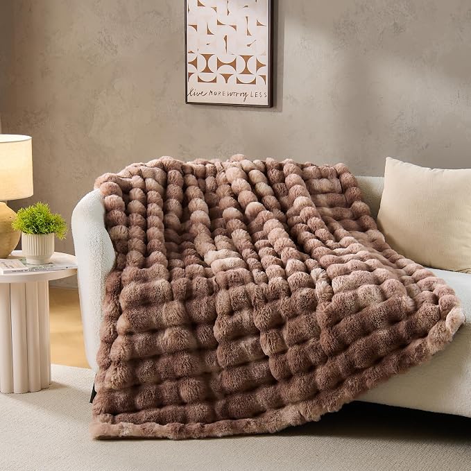 DOWNCOOL Faux Rabbit Fur Throw Blanket, Soft Fluffy Fuzzy Plush Bubble Blanket for Couch Sofa & Bed, Cozy Warm Luxury Fleece Minky Blanket, 60x80 Inches Tie-dye Brown