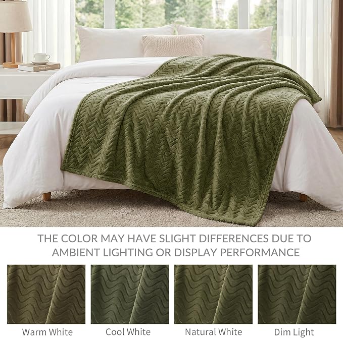 Exclusivo Mezcla Large Fleece Throw Blanket for Couch, Sofa, Olive Green | 50"x70" Soft Breathable Lightweight Flannel Throws for Summer, Plush Cozy Jacquard Wave Blanket for Home Decor
